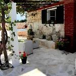 度假居 Roza