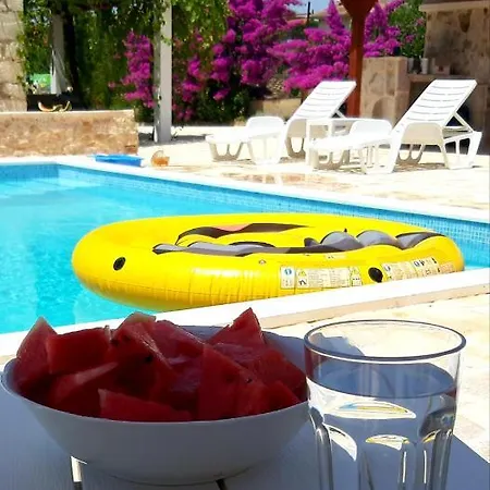 Roza Holiday home