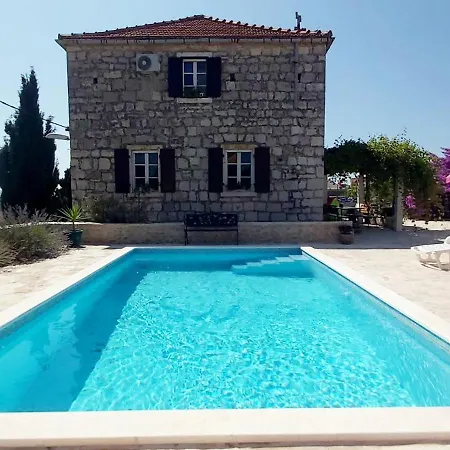 Holiday home Roza