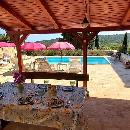 Roza Holiday home Srednje Selo na Solti
