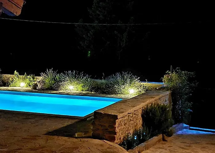 Vakantiehuis Roza Srednje Selo na Šolti