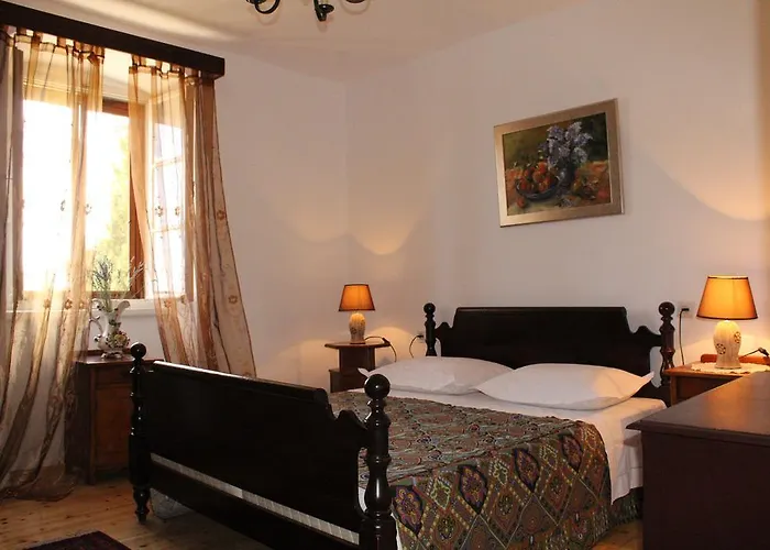 Vakantiehuis Roza Srednje Selo na Šolti
